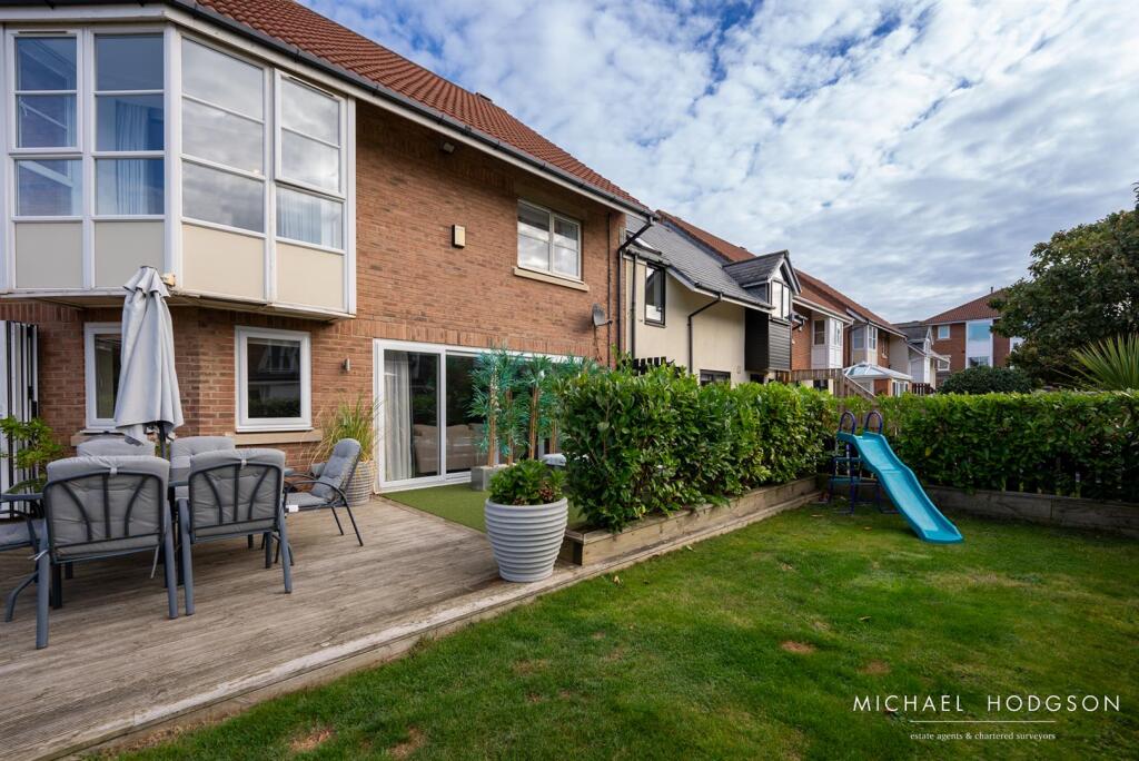 6, Normanby Court-55.jpg