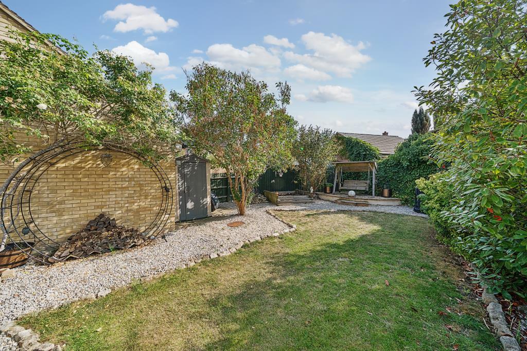 Rear Aspect &amp; Garden