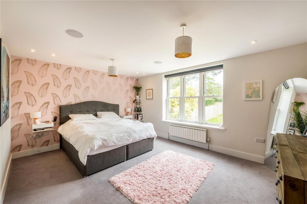 Principal Bedroom