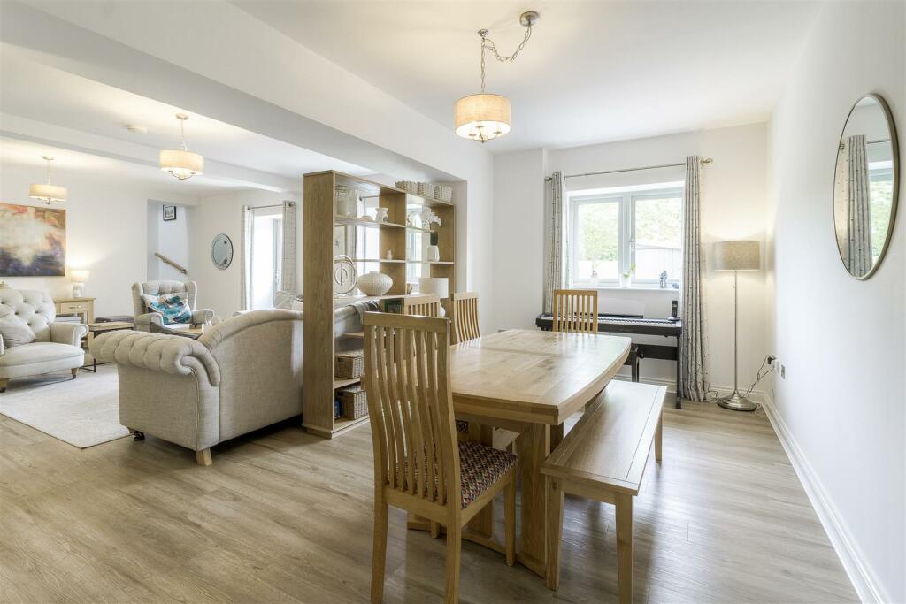 3 Poplars Yard, Shuttington