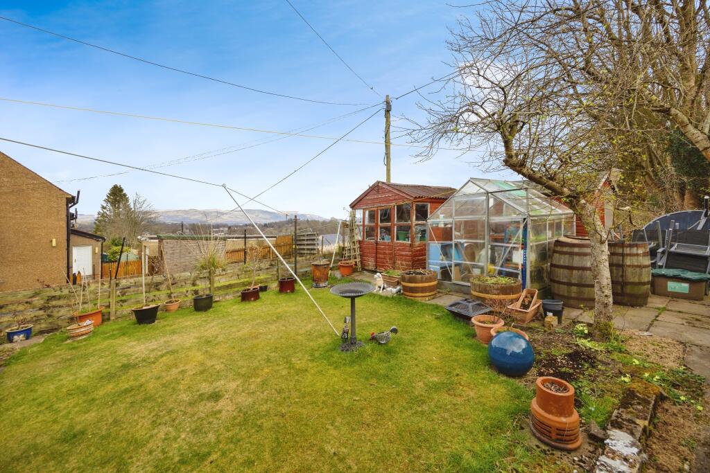 Rear Gardens/View