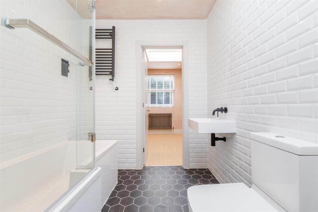 Family bathroom