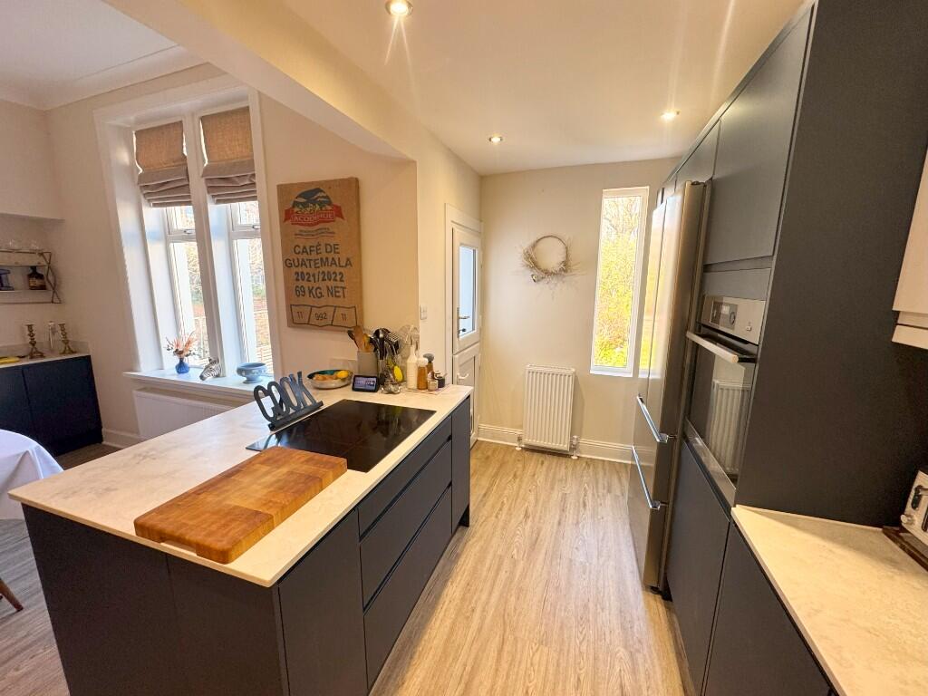 Kitchen 4