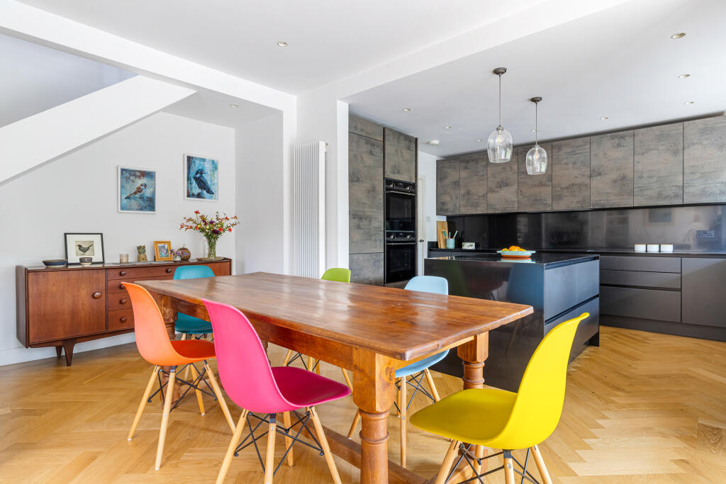 A23 - 7 Yealm View Rd Newton Ferrers - 250708