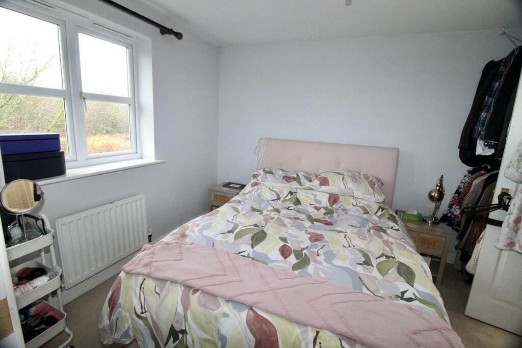 0D4AEE0B-D846-43C...