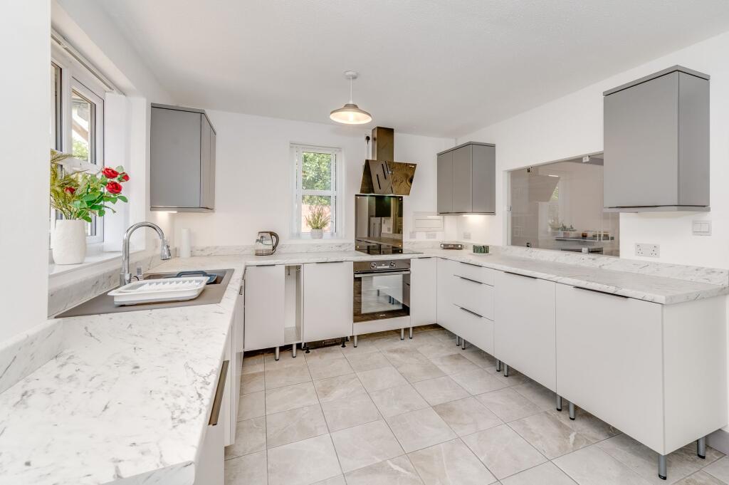 KITCHEN/DINER AND LIVING ROOM