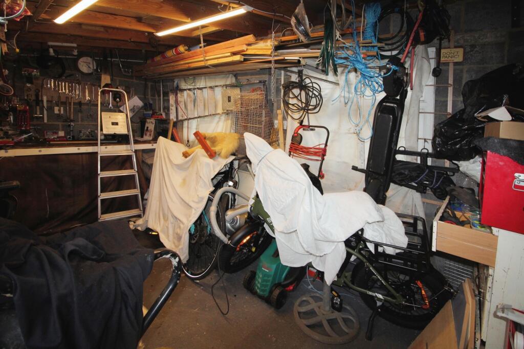Rear shed.JPG