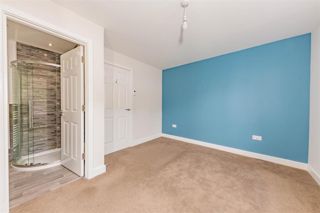 8 Grayfauld Road Dundee-14.JPG