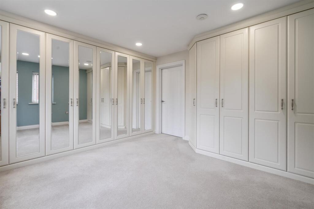 68 Alberbrook Road Solihull_16.jpg