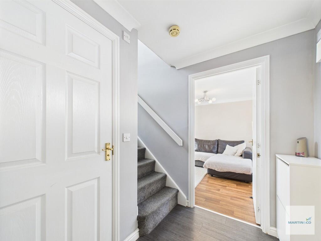 CAM03394G0-PR0303...