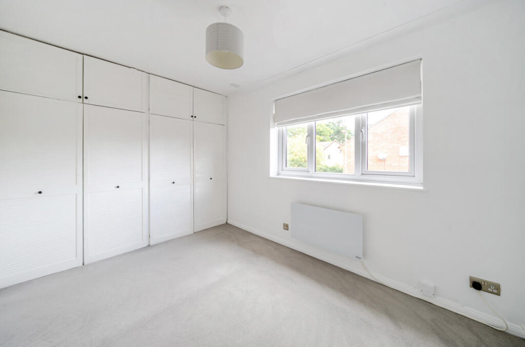 1344668-3-68b58cd...