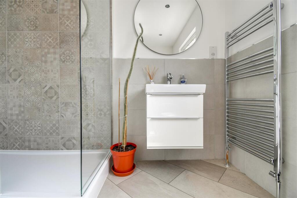 Family bathroom