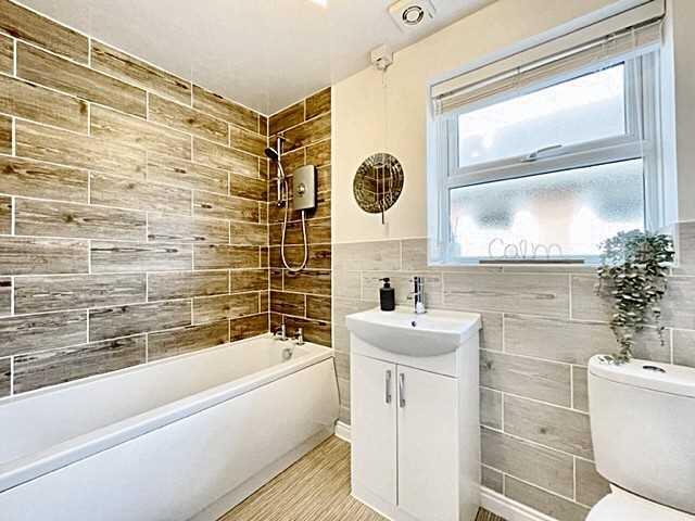 Family bathroom