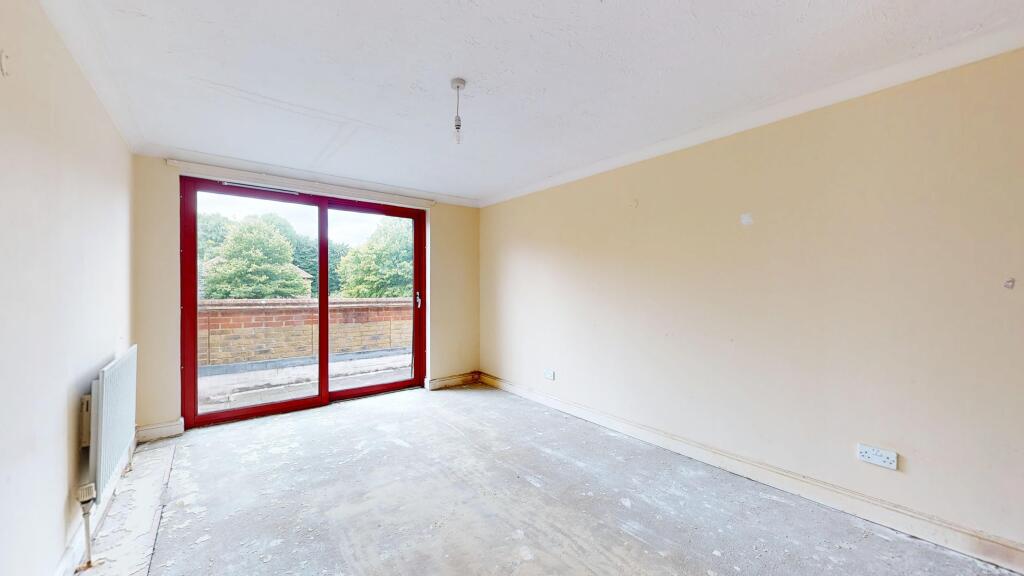 16 Longfellow Road, Walthamstow, London, E17 8DP