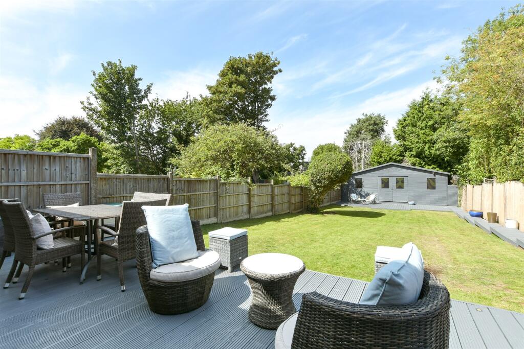 Patio / Decking