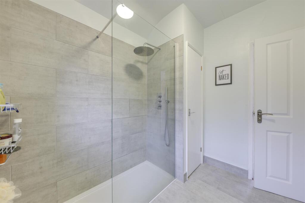 Shower Room Alt 2