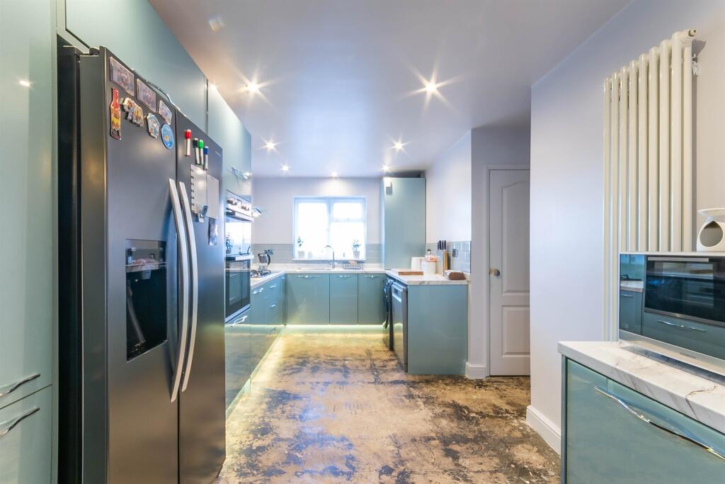 Kitchen Breakfast Room