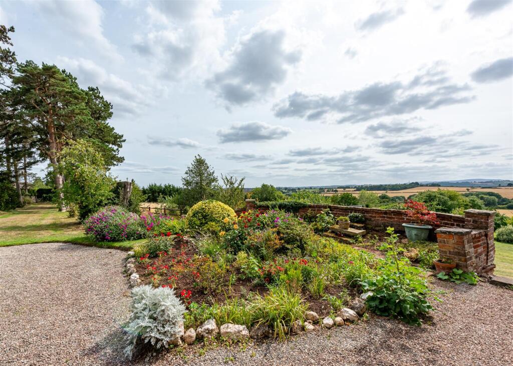 The Old Rectory-external-06.jpg