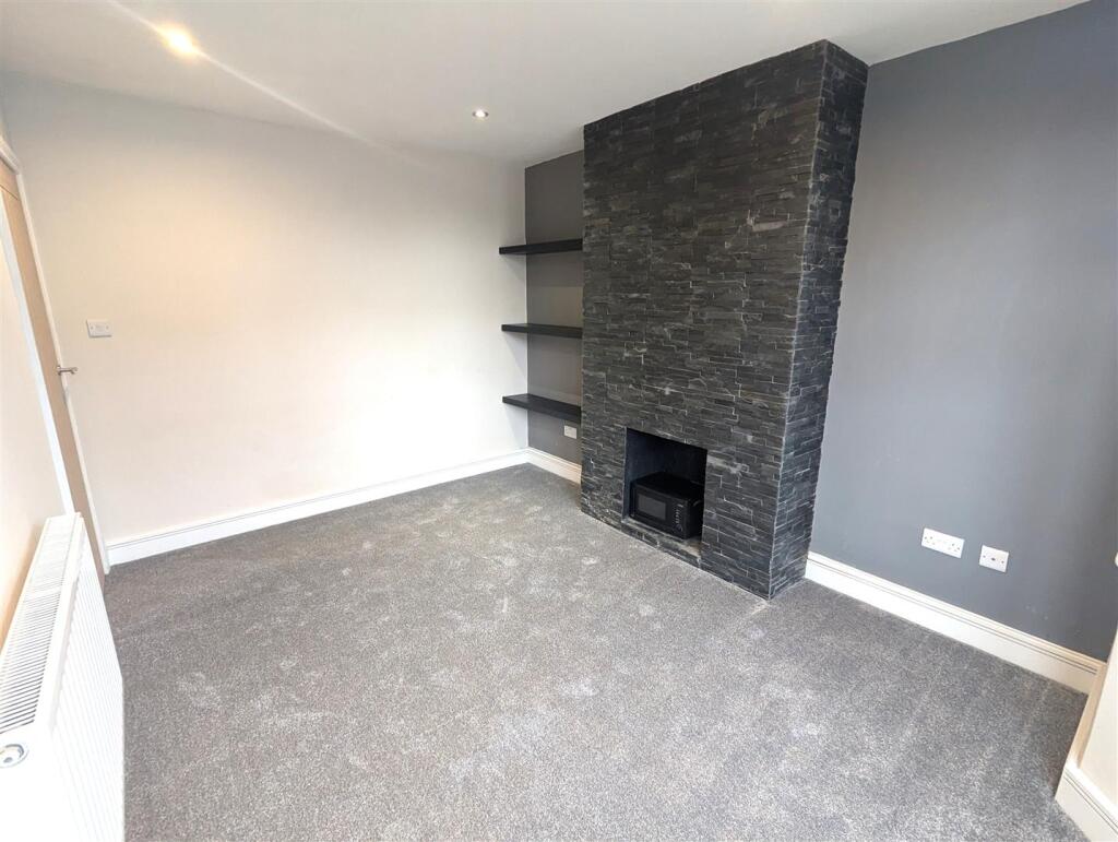 Living Room.jpg