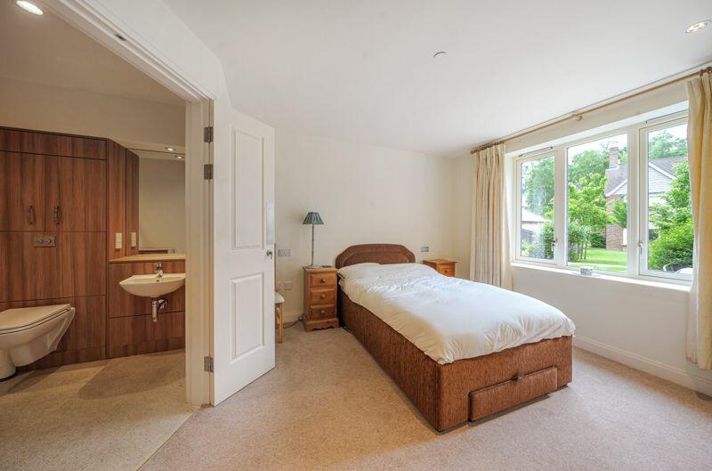 Bedroom and ensuite