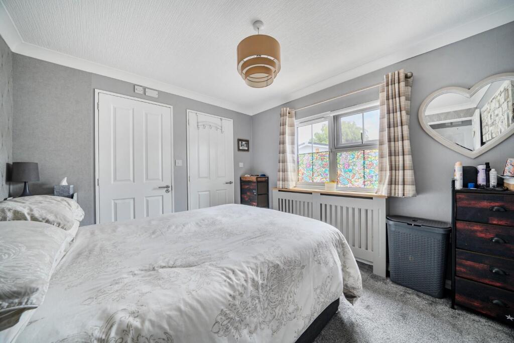 2nd view MASTER BEDROOM.jpg