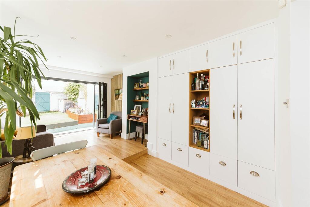 Cairns Road (28).jpg