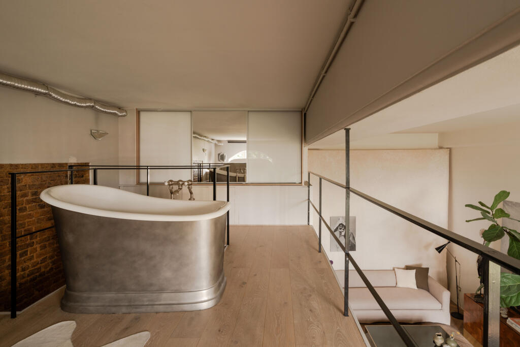 222527 - Academy Apartments, London E8 - high r...