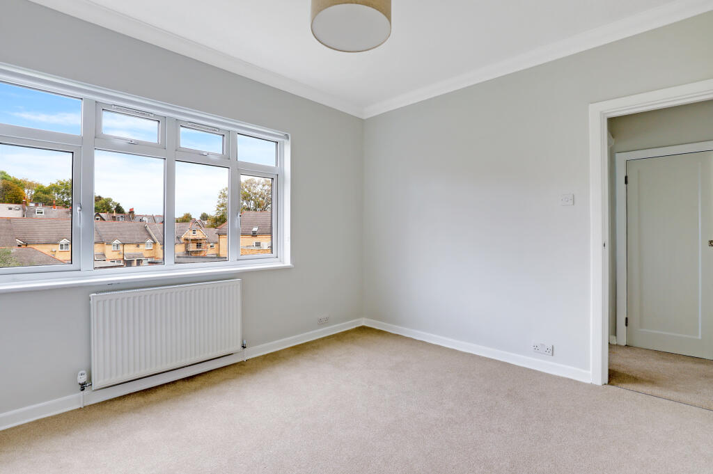9.BEDROOM.jpg