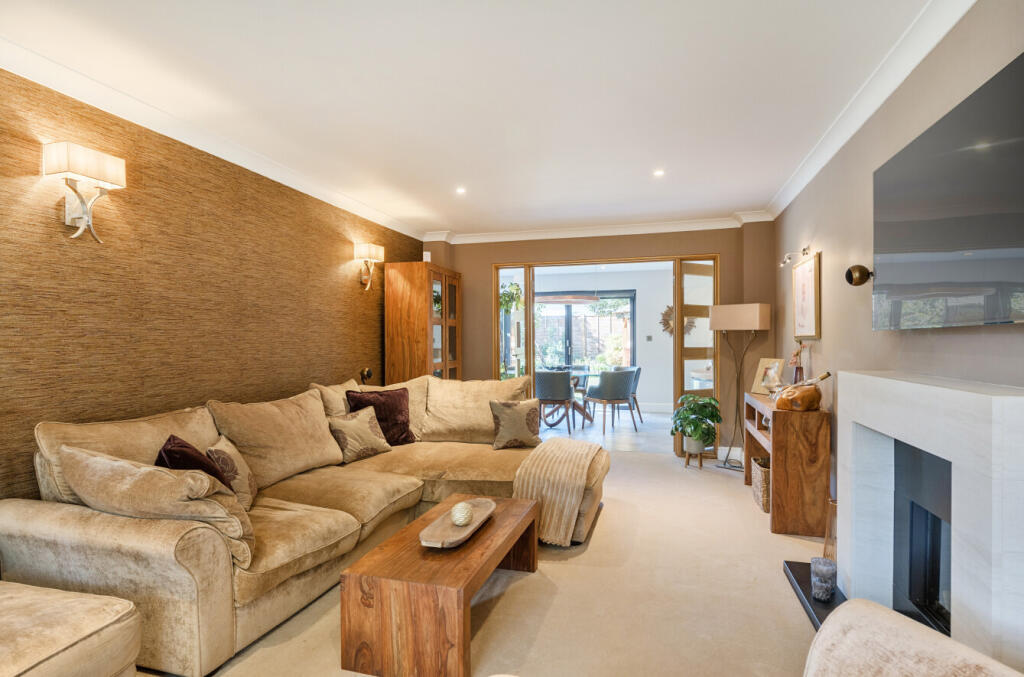 1348674-22-68bf14...