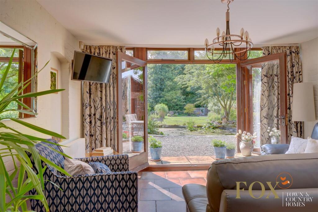 Laugherne Brook Barn (26).jpg