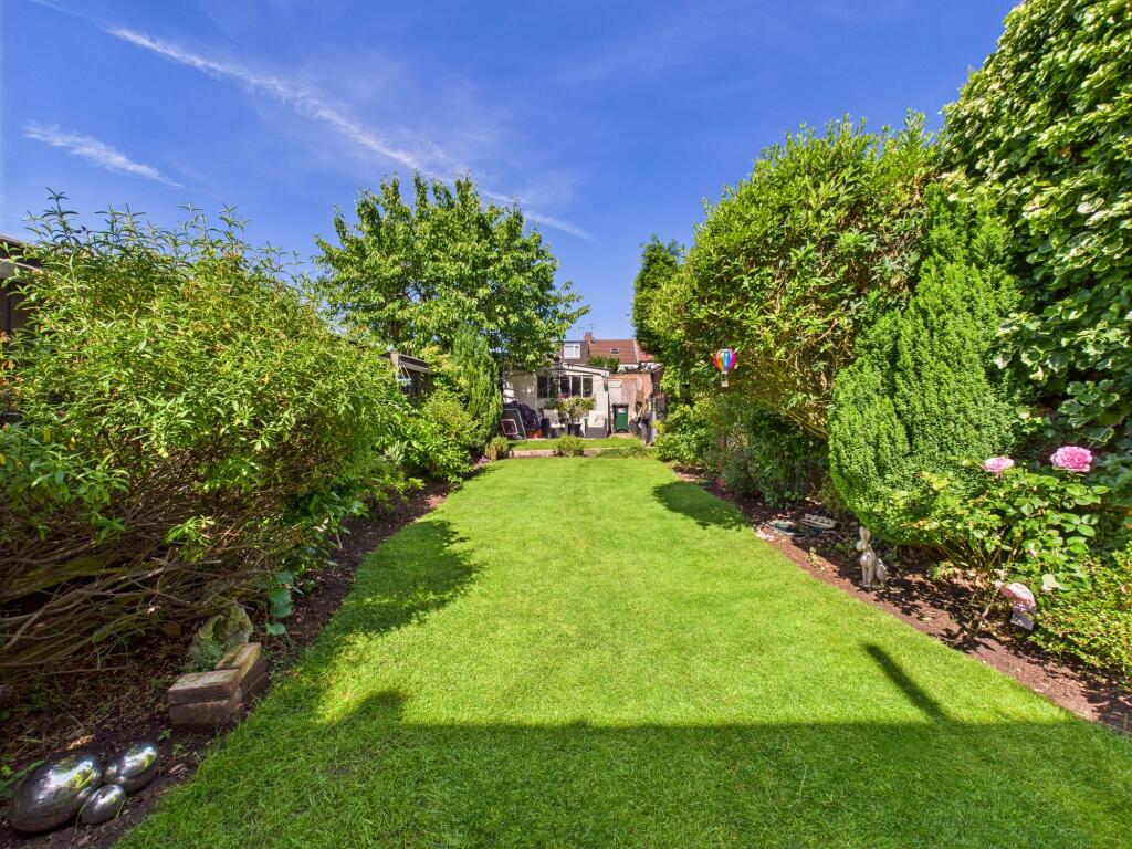 CAM05192G0-PR0112-STILL017