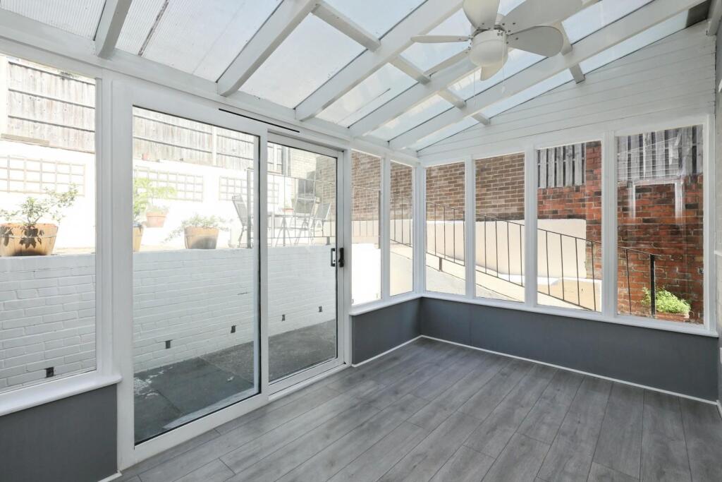 GARDEN ROOM
