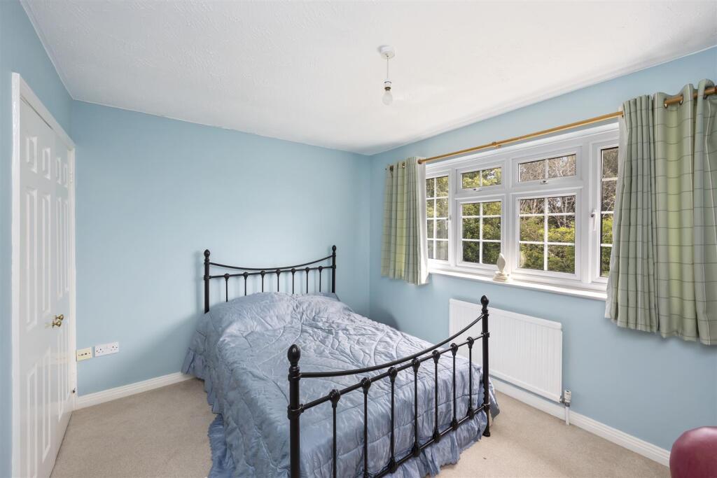 Vicarage Fields, 14-012.JPG