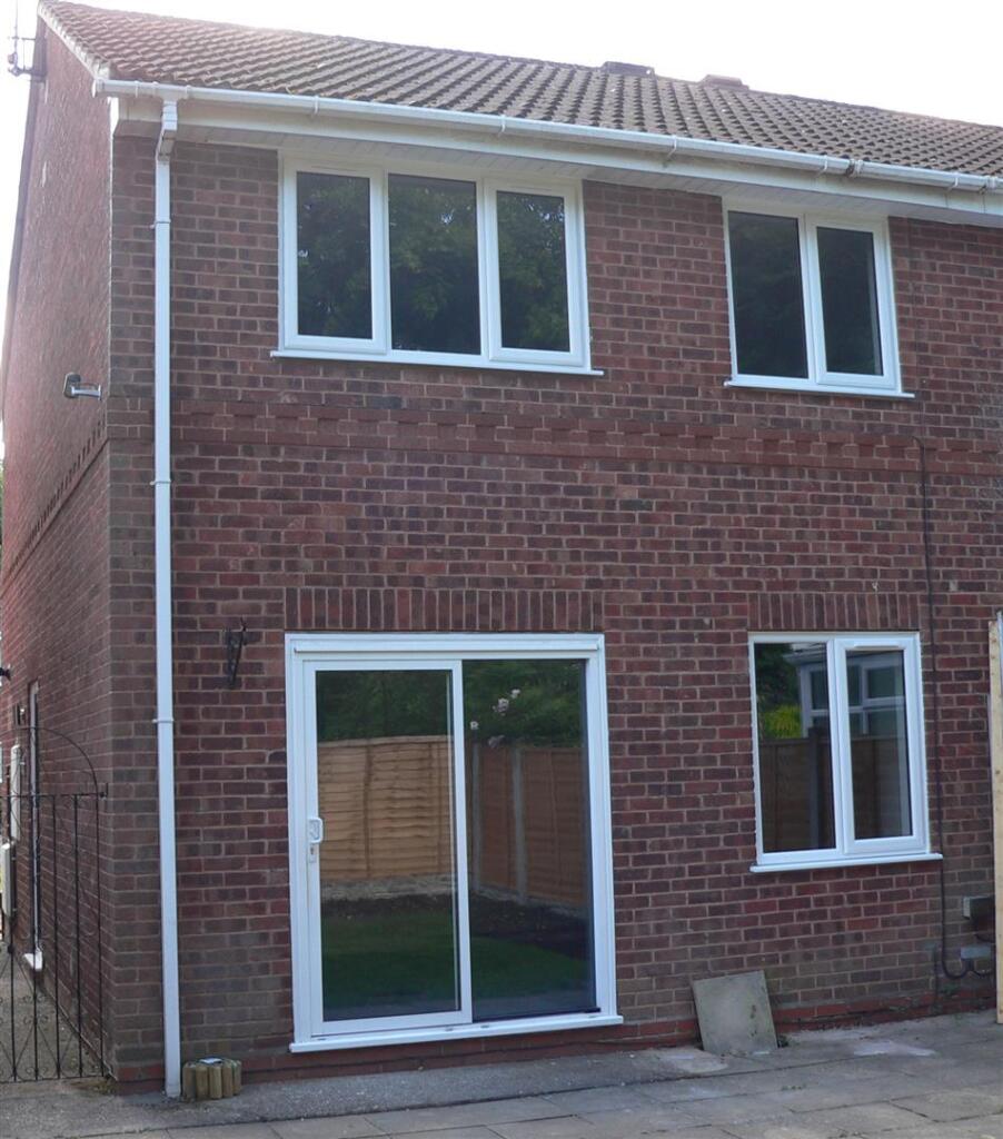 54 abbotswood rear.JPG