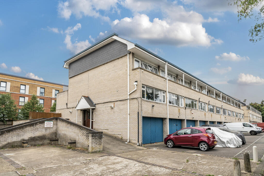 1333073-19-6888d1...