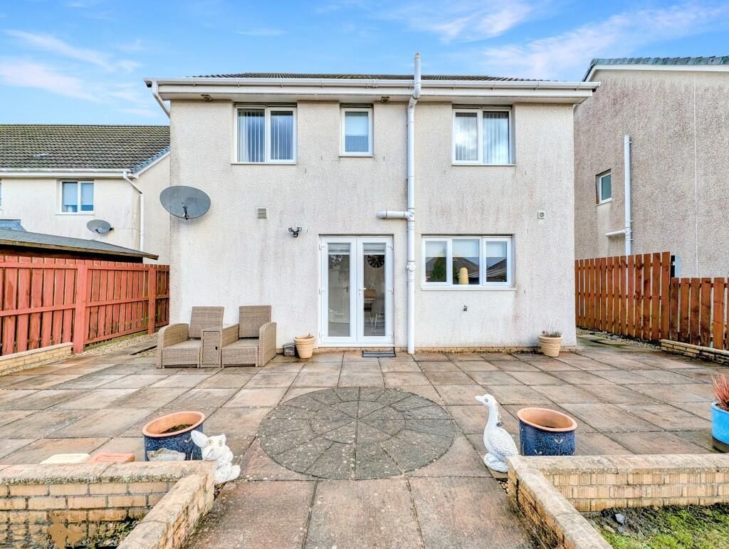 REAR PATIO 