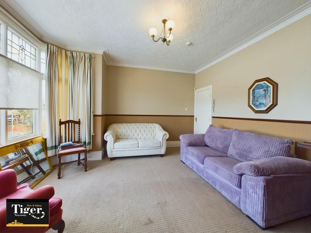 CAM03440G0-PR0024...