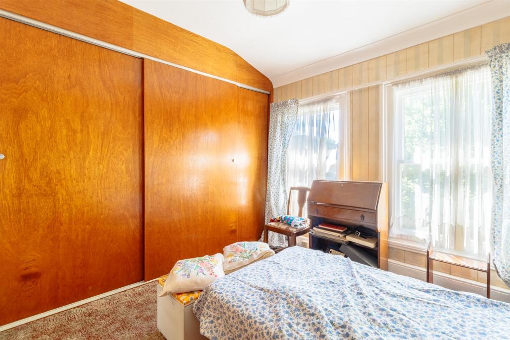 105WindsorRd_E7 (1).jpg