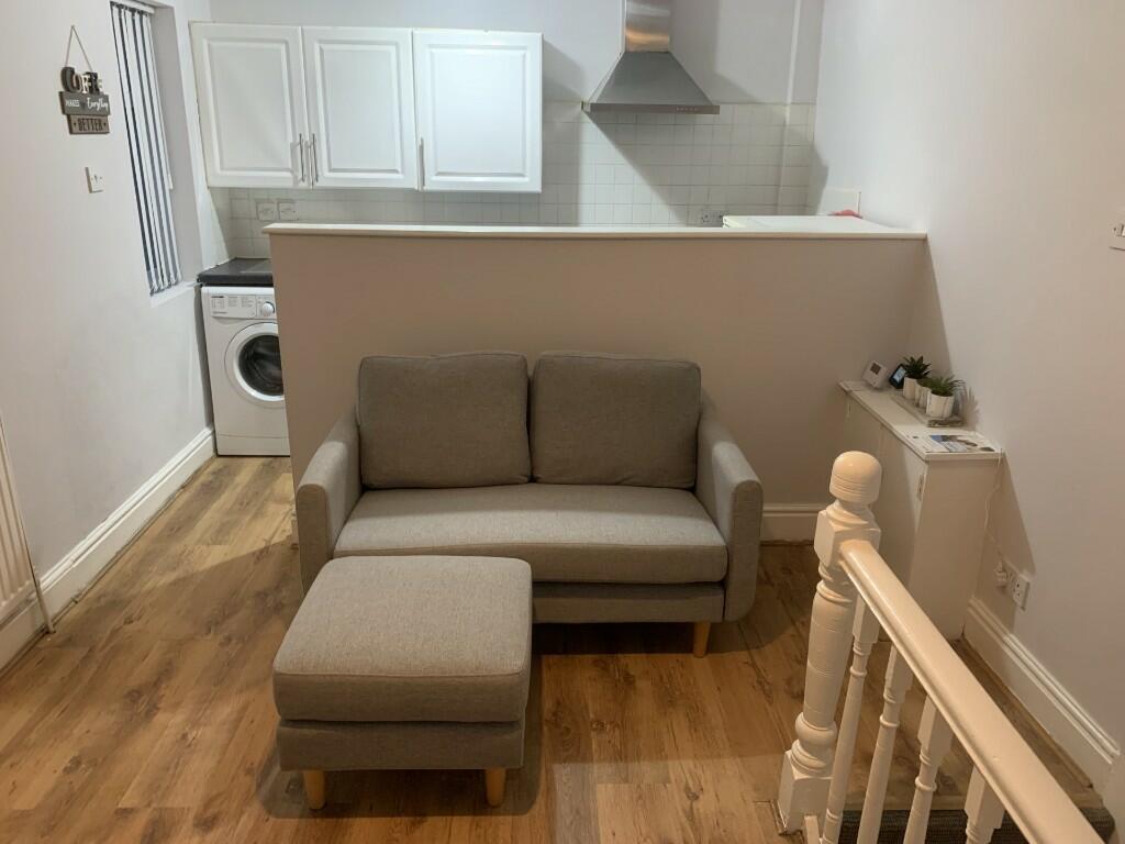 Living Room/Kitchen