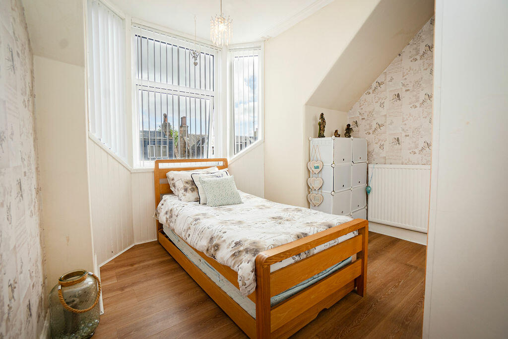 PhilipSt_Bedroom2_1