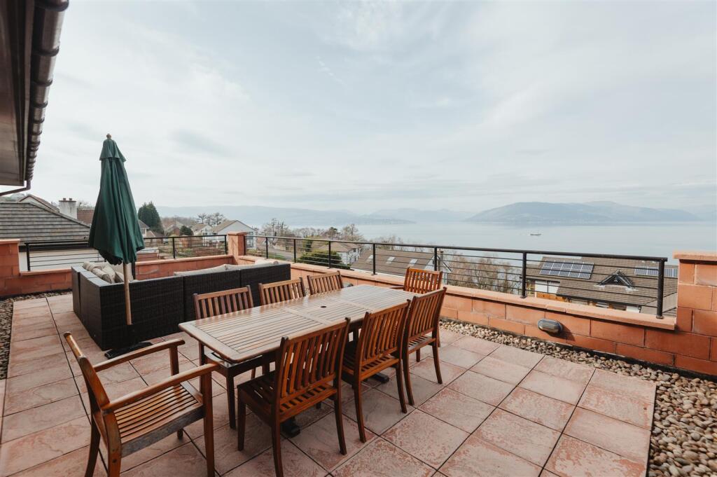 36_Turnberry_Avenue-50.jpg