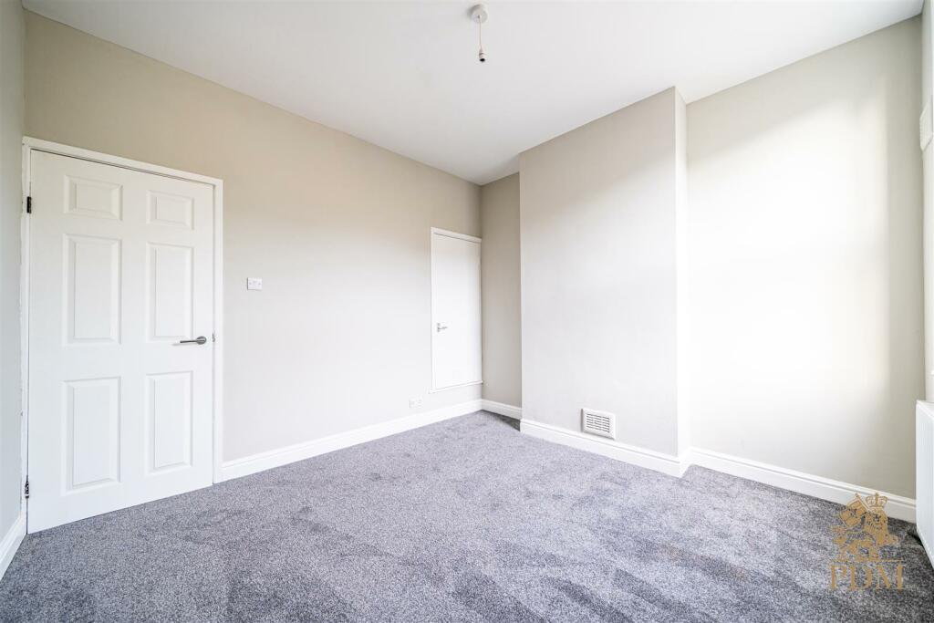 53, Hardstaff Road Nottingham, NG2 4HR