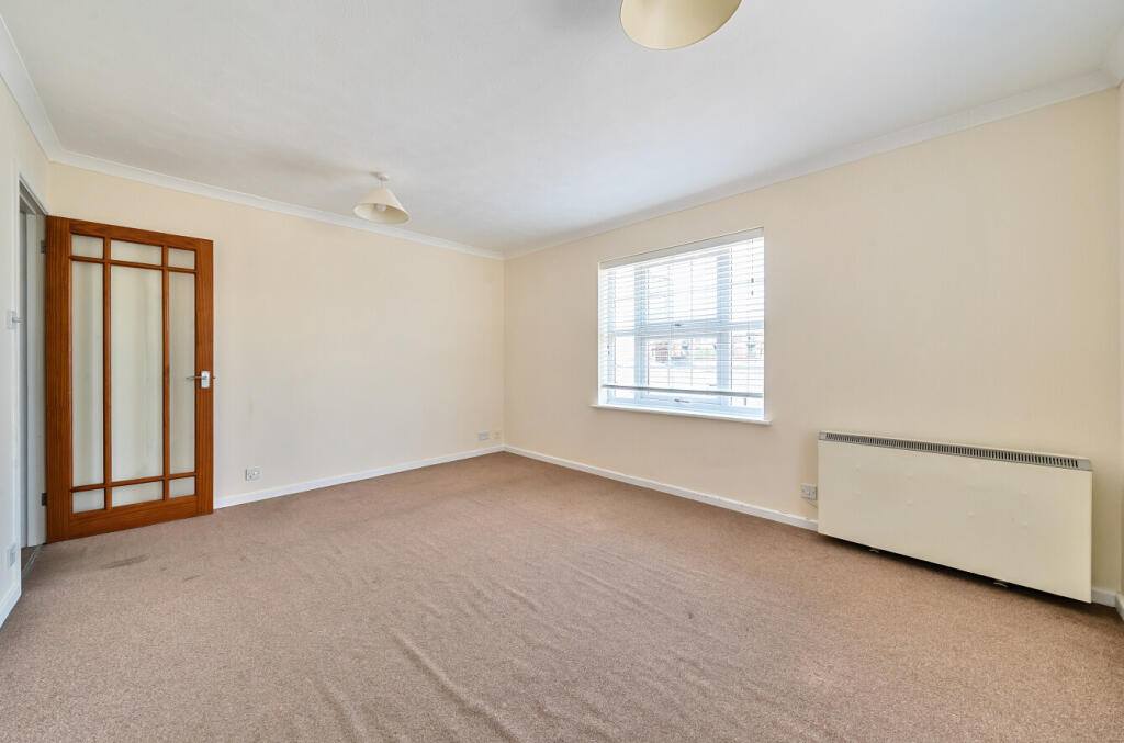 1326012-10-6874fe...