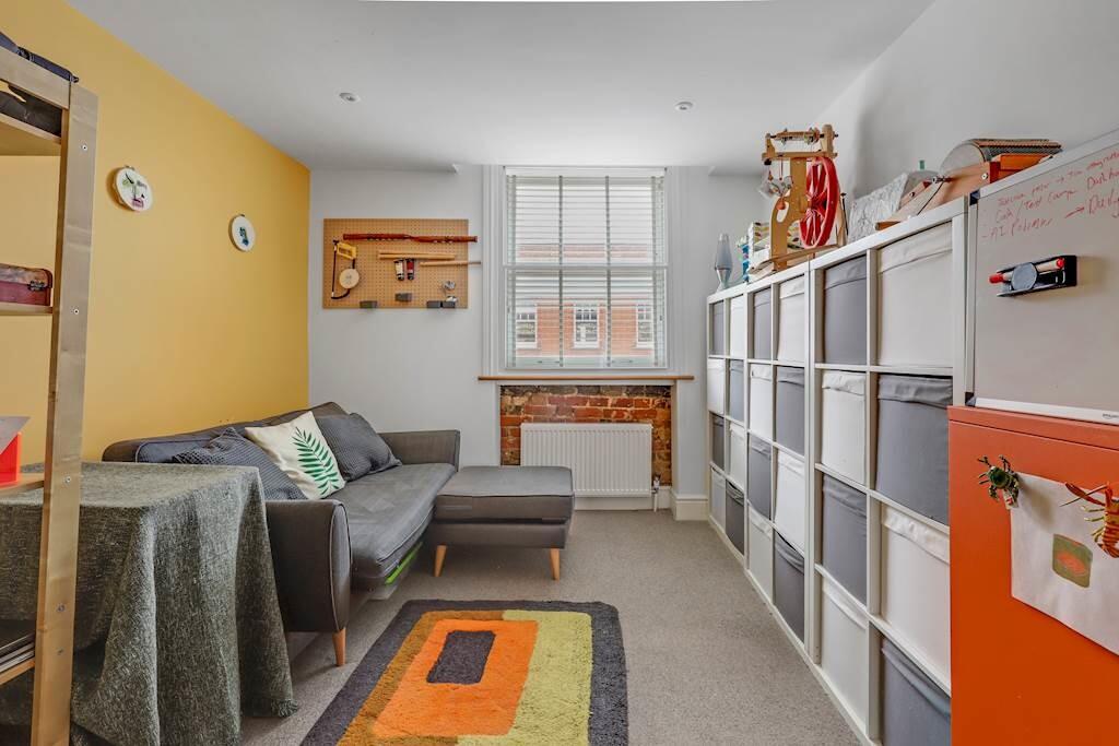 02-81b8JHHGLL - 2...