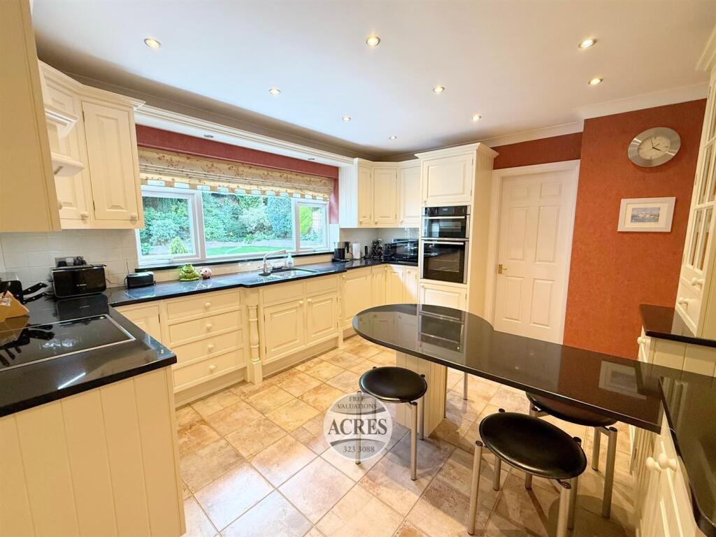 use kitchen (Large).jpg