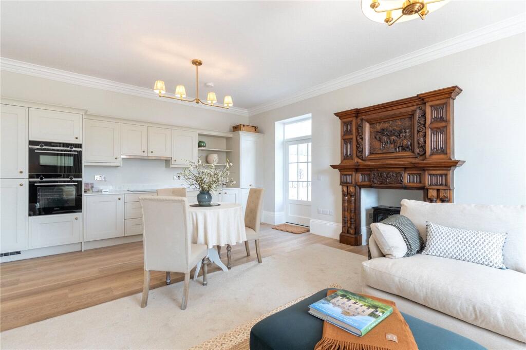 The Manor Show Home