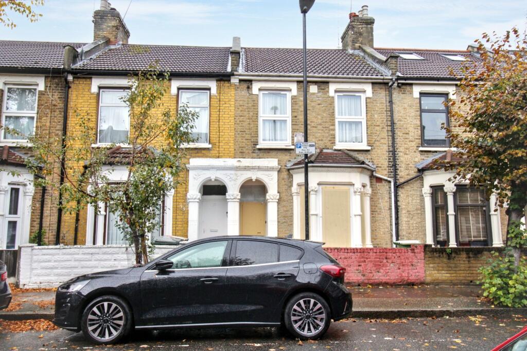 35 Mathews Park Avenue, Stratford, London E15 4AE