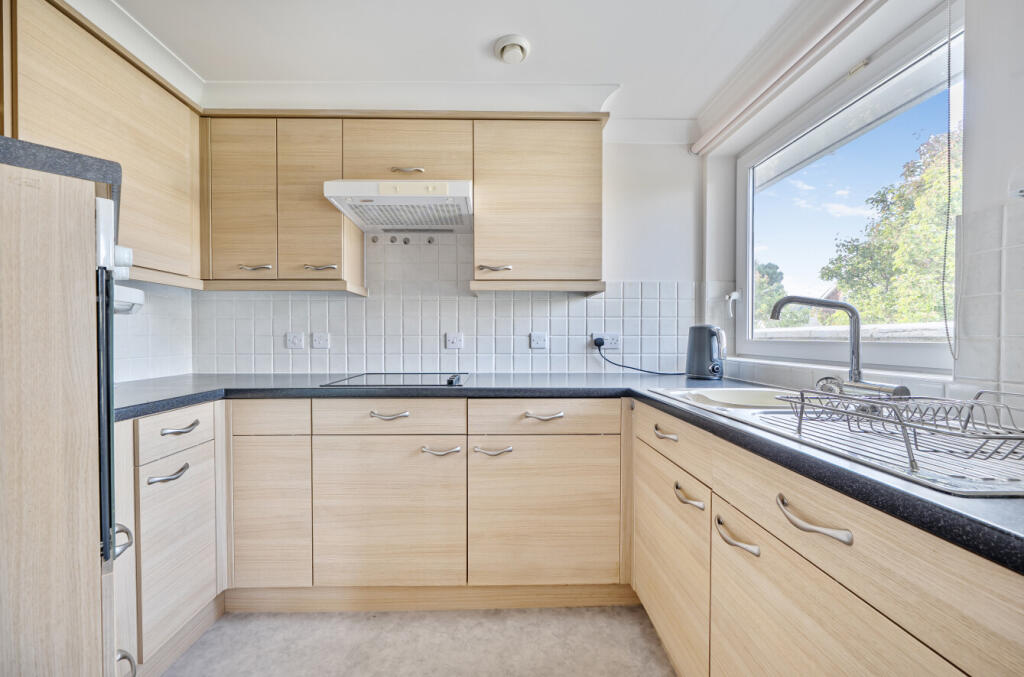 1364076-11-68e56c...