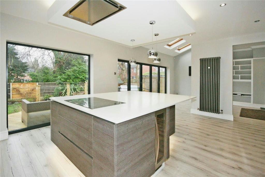 Open Plan Dining Kitchen 3