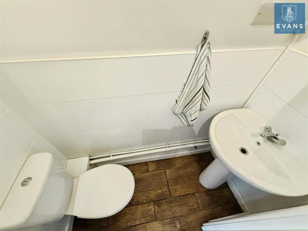 Ground Floor Cloakroom